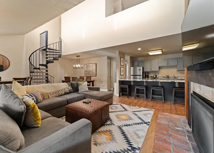Apartment Snowbridge Square #f206